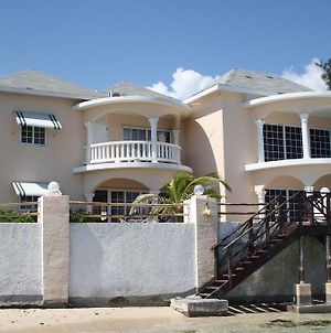 Triplets On The Bay Villa Montego Bay Exterior photo