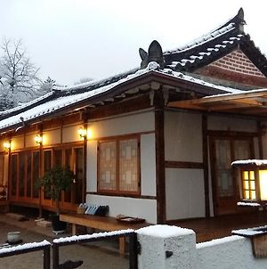 Greem Guesthouse Jeonju Exterior photo