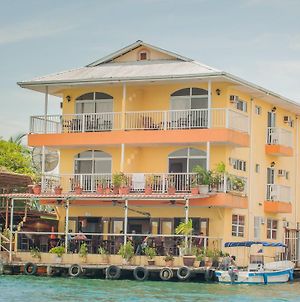 Bocas Paradise Hotel Bocas del Toro Exterior photo