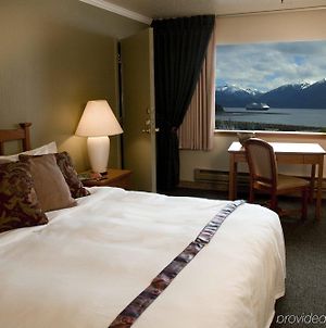 Westmark Sitka Hotel Room photo