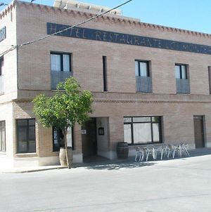 Hotel Los Monteros Noblejas Exterior photo