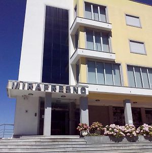 Hotel Mirafresno Miranda del Duero Exterior photo