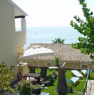Menigos Resort House Corfú Exterior photo