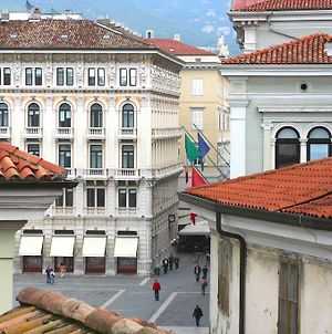 Piazza Grande City Residence Trieste Exterior photo