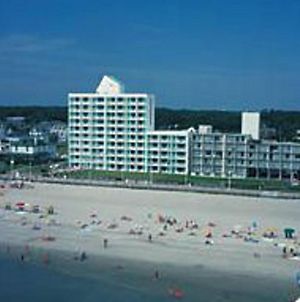 Baymont By Wyndham Virginia Beach Oceanfront Hotel Exterior photo