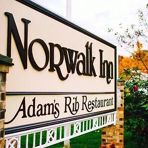 Norwalk Inn Exterior photo