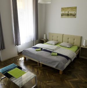 Dream Hostel & Apartments Cracovia Exterior photo