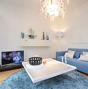 Como Design-Apartment Close To Isar River Area - Centrally Located Múnich Exterior photo