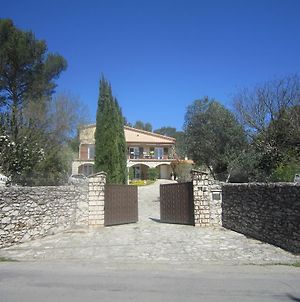 Le Mas Des Cigales Bed and Breakfast Nimes Exterior photo
