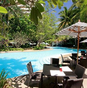 Hilton Phuket Arcadia Resort y Spa Karon Exterior photo