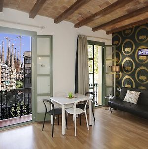 Apart-Suites Hostemplo Barcelona Exterior photo