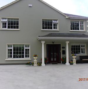Larkfield House B&B Killarney Exterior photo