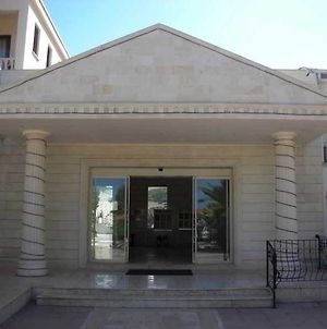 Club Z Hotel Kyrenia  Exterior photo