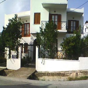 Karagiozos Studios&Apartments Skopelos Exterior photo