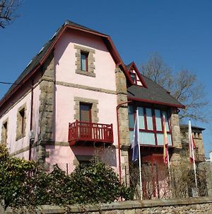 Posada Villa Rosa Reinosa Exterior photo