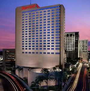 Marriott Miami Dadeland Exterior photo