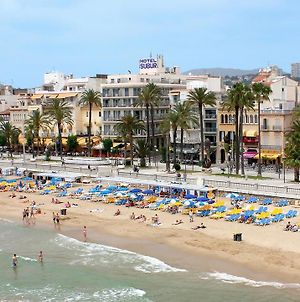 Hola Sitges By The Beach Exterior photo