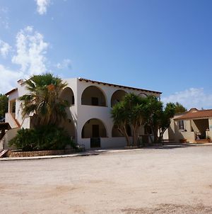 Il Veliero Blu Aparthotel Lampedusa Exterior photo