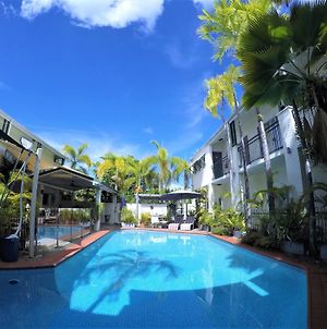 Crystal Garden Resort y Restaurante Cairns Exterior photo