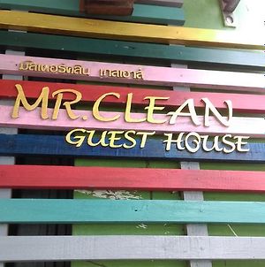 Mr. Clean Guesthouse Krabi town Exterior photo