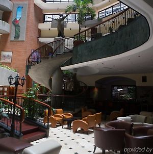 Ambassador Suites Hotel Caracas Exterior photo