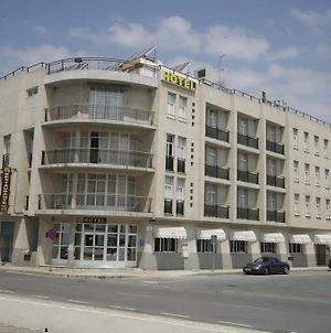 Hotel Estrella Del Mar Exterior photo