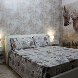 Emotions Bed and Breakfast Fiumicino Exterior photo