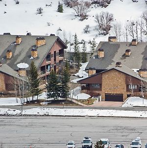 Courchevel By Alpine Ski Properties Hotel Park City Exterior photo