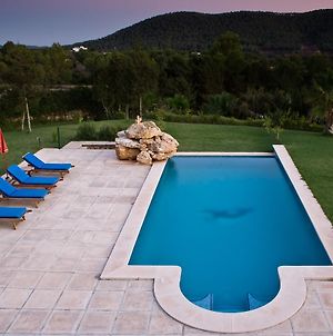 Cozy Villa In Sant Josep De Sa Talaia With Private Pool Exterior photo