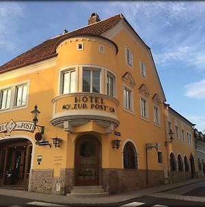 Hotel Zur Post Gumpoldskirchen Exterior photo