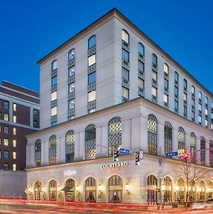 Courtyard By Marriott Stamford Downtown Hotel Exterior photo