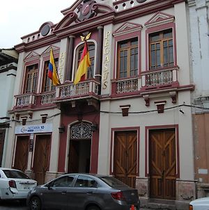 Hotel Pegasus Cuenca Exterior photo