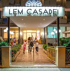 Hotel Lem-Casadei Cervia Exterior photo