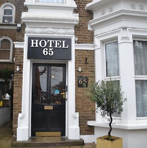 Hotel 65 Londres Exterior photo