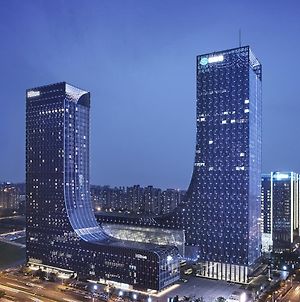 Hilton Suzhou Hotel Suzhou  Exterior photo