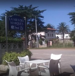 La Mies del Marqués Hotel Santoña Exterior photo