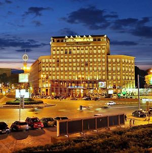 Dnipro Hotel Kiev Exterior photo