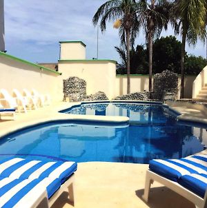 Villas Coco Resort - All Suites Isla Mujeres Exterior photo
