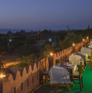 Thurizza Hotel Bagan Exterior photo