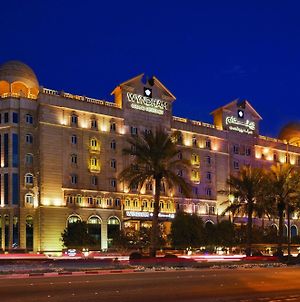 Wyndham Grand Regency Doha Hotel Exterior photo