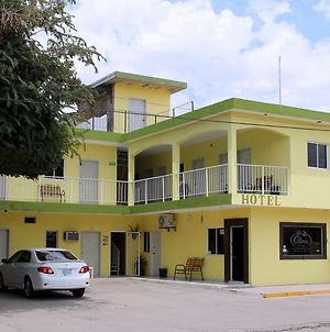 Hotel Posada Los Olivos Los Mochis Exterior photo