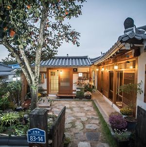Hanok Story Guesthouse Jeonju Exterior photo