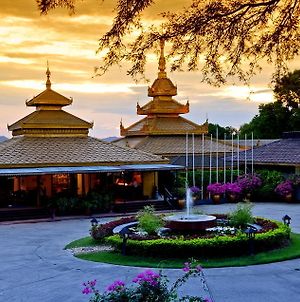 Bagan Thiripyitsaya Sanctuary Resort Exterior photo