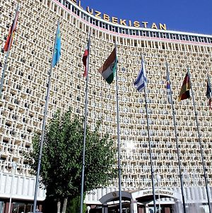 Hotel Uzbekistan Taskent Exterior photo