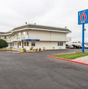Motel 6 Albuquerque South Airport Exterior photo