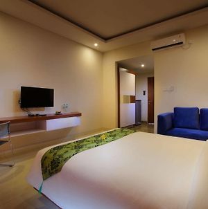 Umah Bali Suite And Residence Denpasar Exterior photo