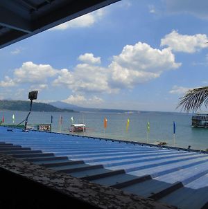 Blue Rock Resort Olóngapo Exterior photo