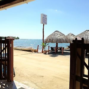 Hotel Costa Mar Coveñas Exterior photo