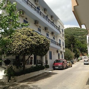 Hotel Asteria Ágios Kírykos Exterior photo