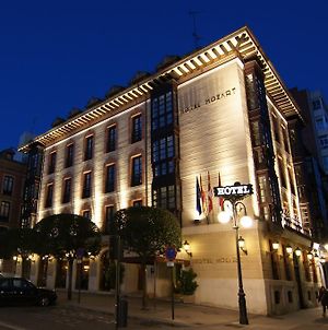 Hotel Mozart Valladolid Exterior photo